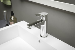 Смеситель для раковины AZARIO ENZO AZ-15714501