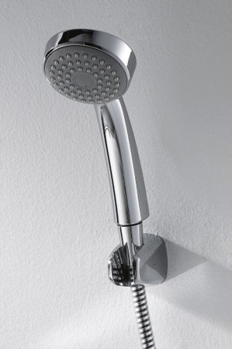 Смеситель для ванны и душа Bravat DROP с длинным изливом и душевой лейкой, хром (F64898C-LB)