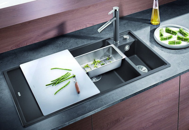 Кухонная мойка Blanco Axia III 6S со стеклянной доской