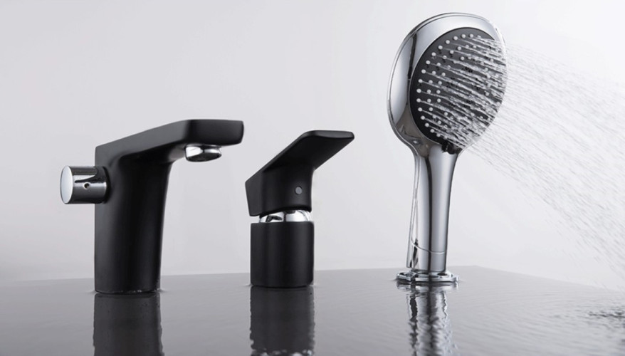 Смеситель на борт ванны D&K Berlin DA1434915, черный