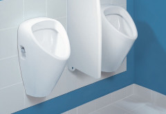 Писсуар Jika GOLEM 30,5х34х53,5 с внутренним подводом воды, сифон, уст.компл