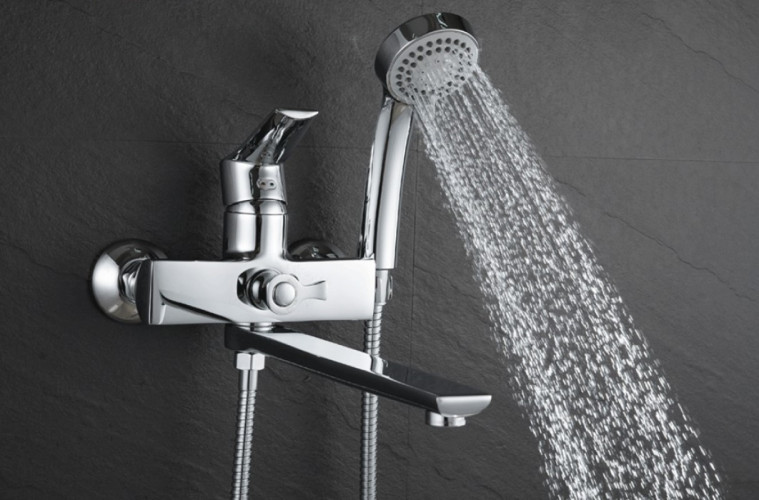 Смеситель для ванны D&K Rhein DA1263301, хром