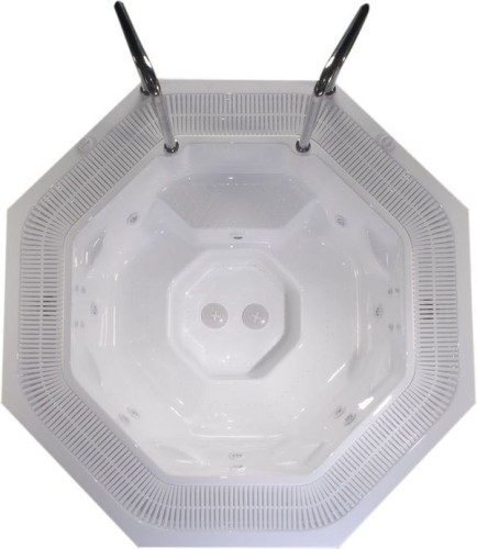 Бассейн Victory Spa Jawa Spa