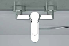 Смеситель для ванны Remer Winner W02