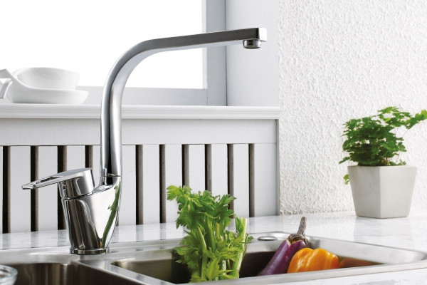 Смеситель для кухни Bravat Line Хром (F75299C-2)