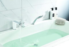 Смеситель для ванны Rossinka W (W40-39)