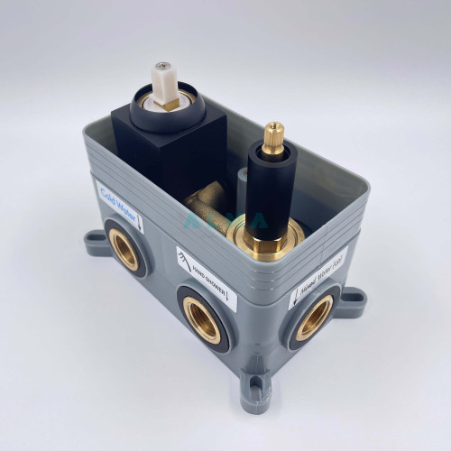 Встраиваемый душевой комплект со смесителем Liros, черный  3 режима