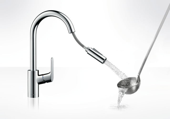 Hansgrohe 31815000 Focus Смеситель для кухни 240, однорычажный, с выдвижным душем, 1/2