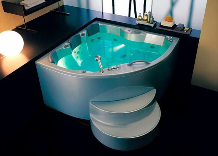 Акриловая ванна Kolpa San Gaya 160x160