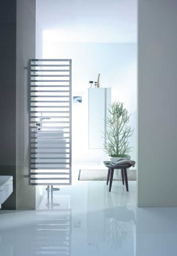 Полотенцесушитель Zehnder Quaro QA-100-030