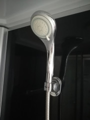 Душевая лейка со шлангом к душ. кабинам Loranto FLN (без уголка для подвода воды)