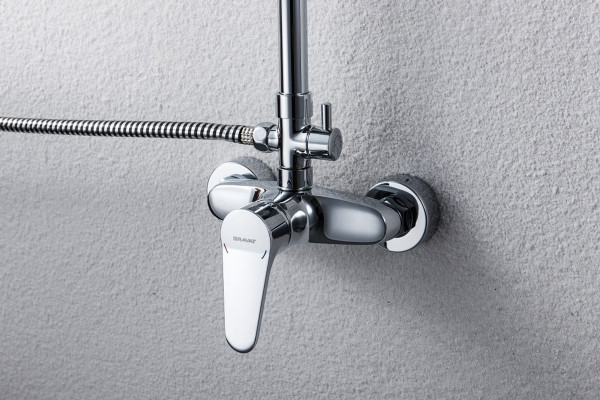 Смеситель для душа Bravat Eco Хром (F9111147C-01)