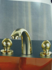 Смеситель для раковины Bugnatese Axo 612