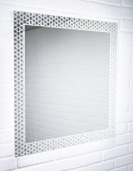 Зеркало Манила 700х700 с подсветкой Домино